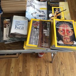 Around 80 National Geographic Magazines, multiple years and not a complete set. 