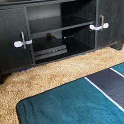 Free Tv Stand ONLY—