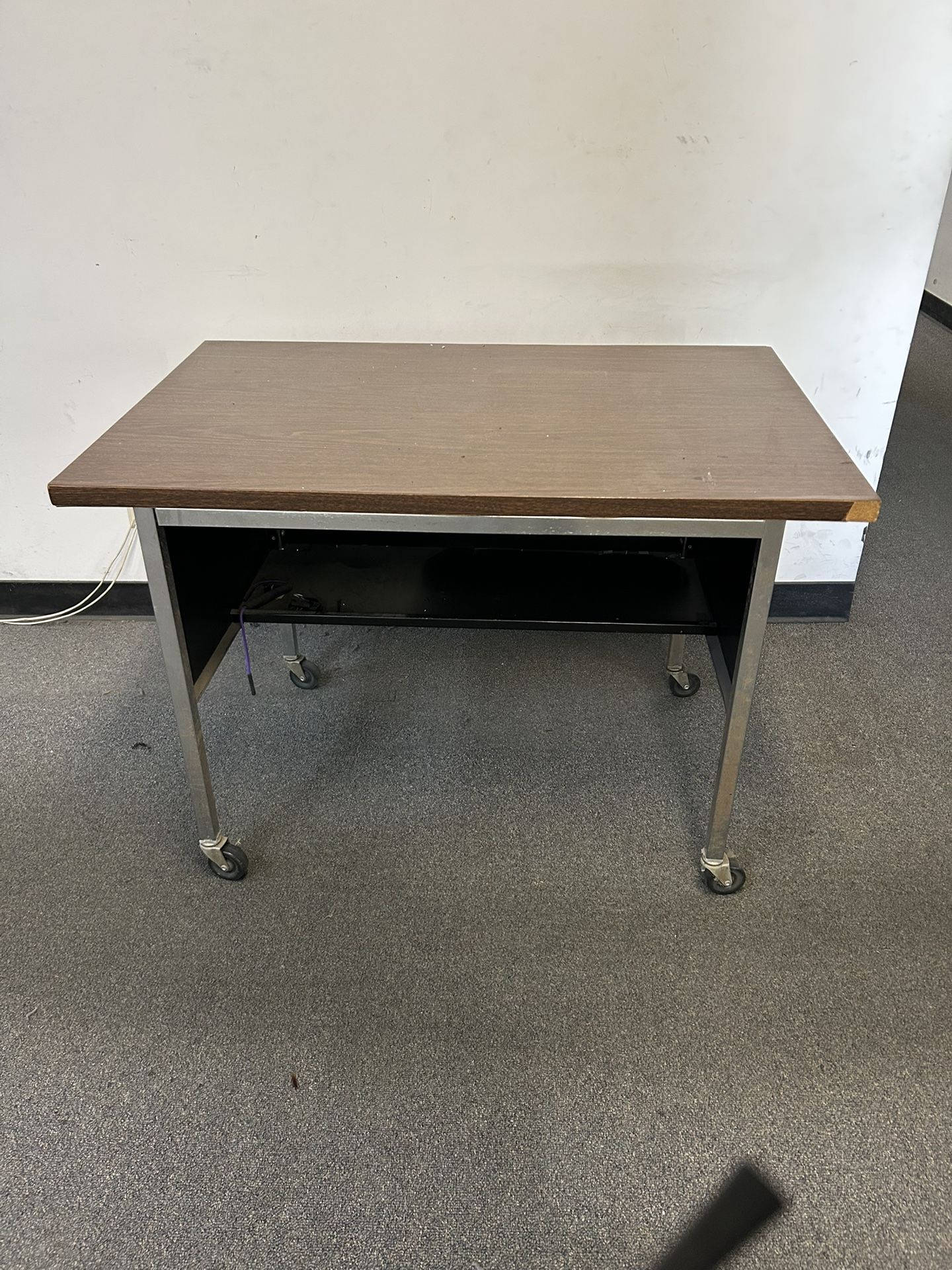 Free Rolling Small Table Compact and easy to move