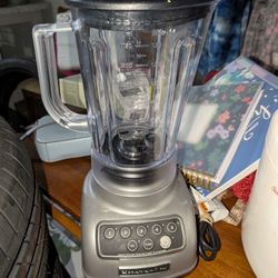 Kitchen Appliances 