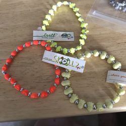 Bracelets Trrtl brand Appx. 300