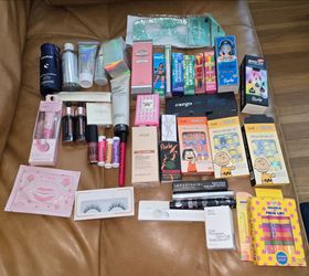 43-Piece New Beauty Bundle - Stila, Anastasia, Morphe, Anua, YSL, MCM, Rude & More
