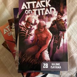 (LIKE NEW) Attack On Titan Volumes 28-34