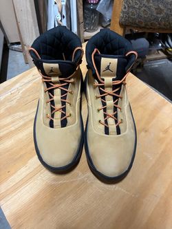 Jordan High-Top Boots Tan and Black 9 1/2