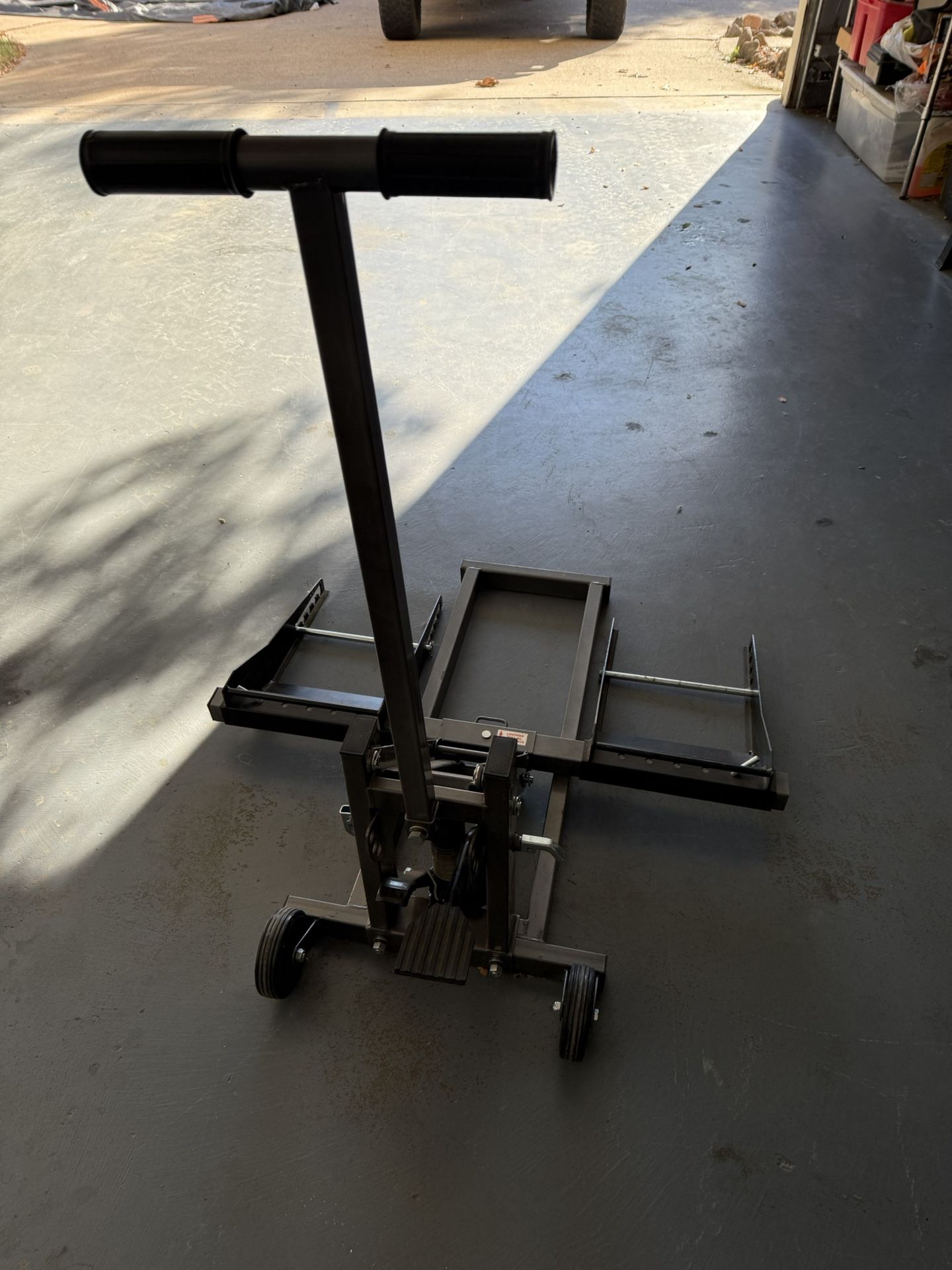 Mower Lift