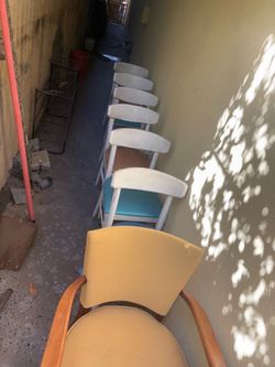 7 free chairs