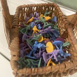 Vintage Plastic Toy Space Soldiers