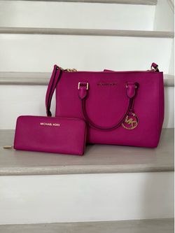 Michael Kors Bag & Clutch