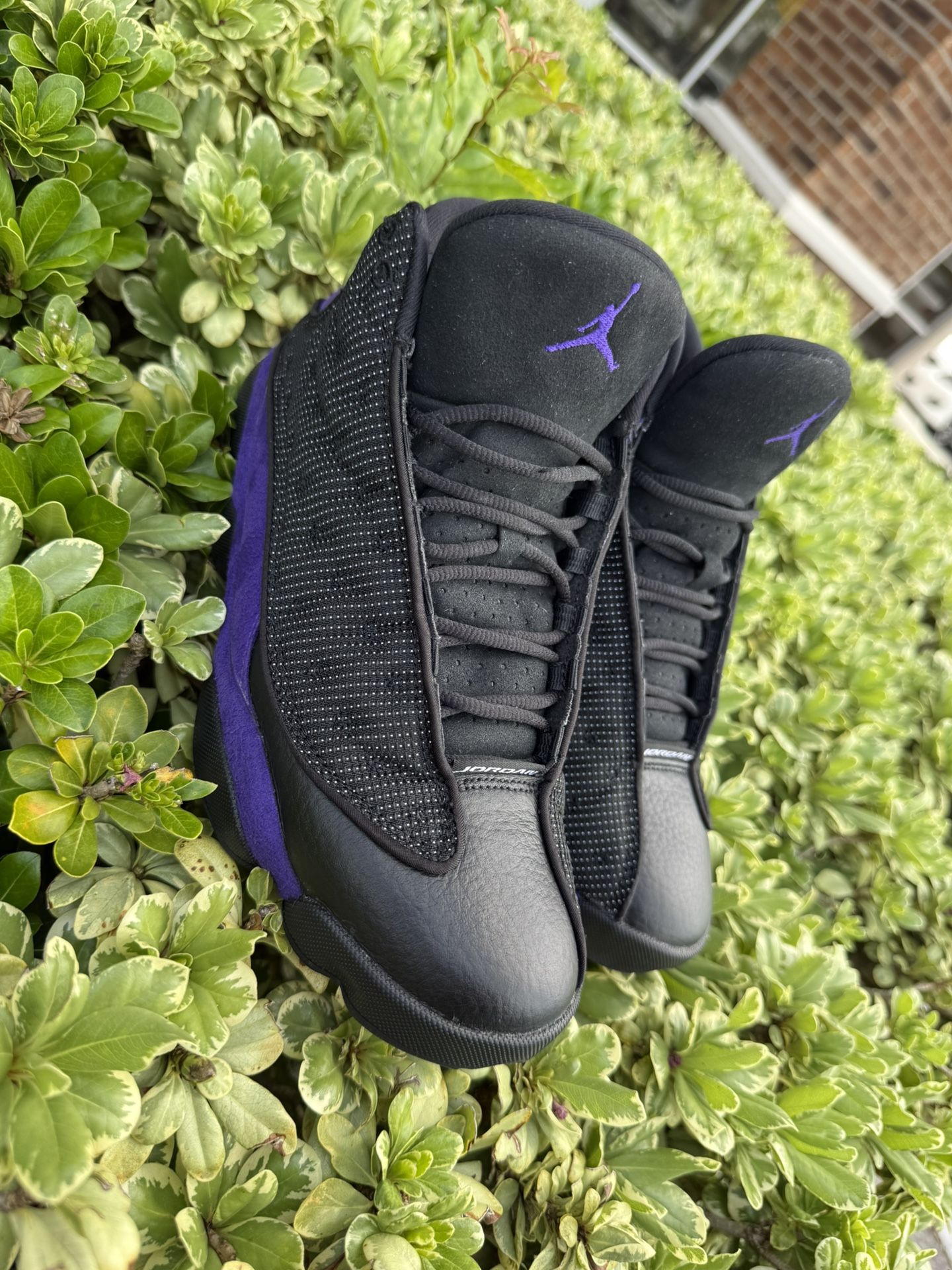 Jordan 13 retro court in Violet