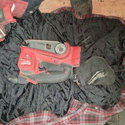 M18 Fuel Milwaukee Belt Sander 3"×18"