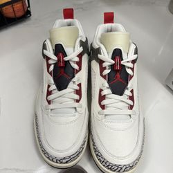 Jordan Spizike Low