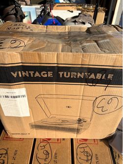 Vintage Turntable Model R517-3