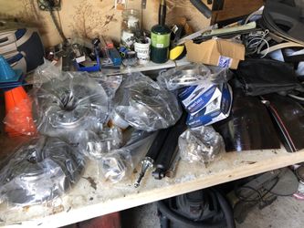 Dodge Magnum Parts