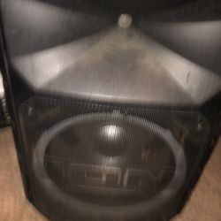 Toyota pA Ultra Blue Tooth Speaker/shooter