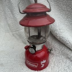 COLEMAN 200A RED LANTERN  Vintage