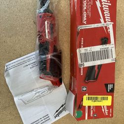 Milwaukee 3/8” Ratchet