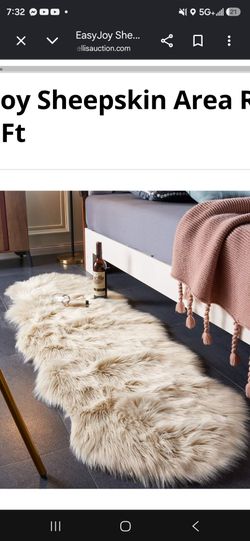 Sheep skin rug