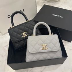 Beautiful Women Handbag 