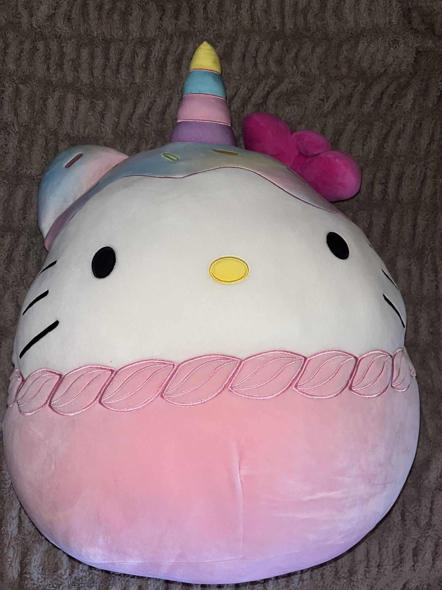 Hello Kitty Unicorn Cupcake Squishmallows Giant