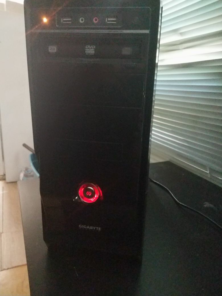 PC with Windows 10 TOWER ONLY
