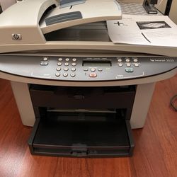 HP LaserJet 3020 USB Printer/Scanner