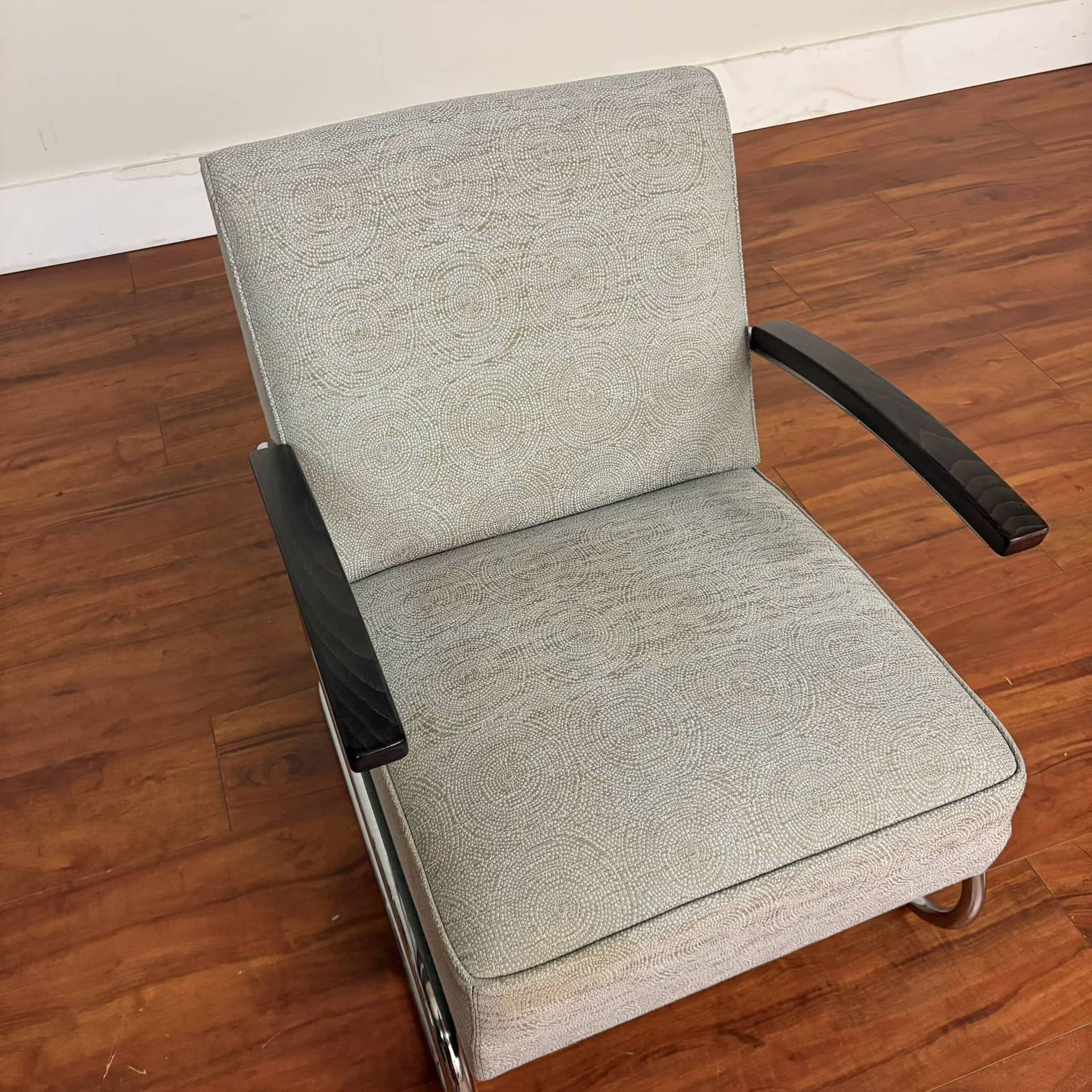 Thonet S 411 Vintage Lounge Chair - Many More Items In Stock!
