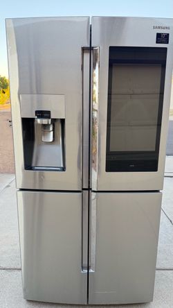 REFRIGERATOR SAMSUNG FAMILY HUB
