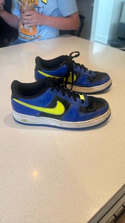 Nike Sneakers Kids/Boys Size 7