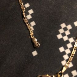 good necklace