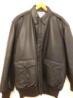 MEN’S LEATHER L. L. BEAN JACKET