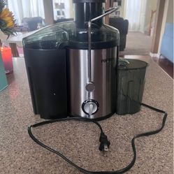 blender, juice extractor, and coffee maker