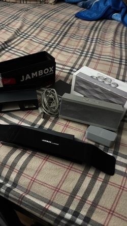 Jawbone jambox Bluetooth speaker