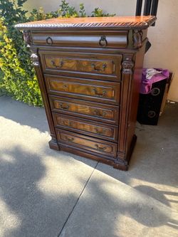 6 drawer wood dresser OBO