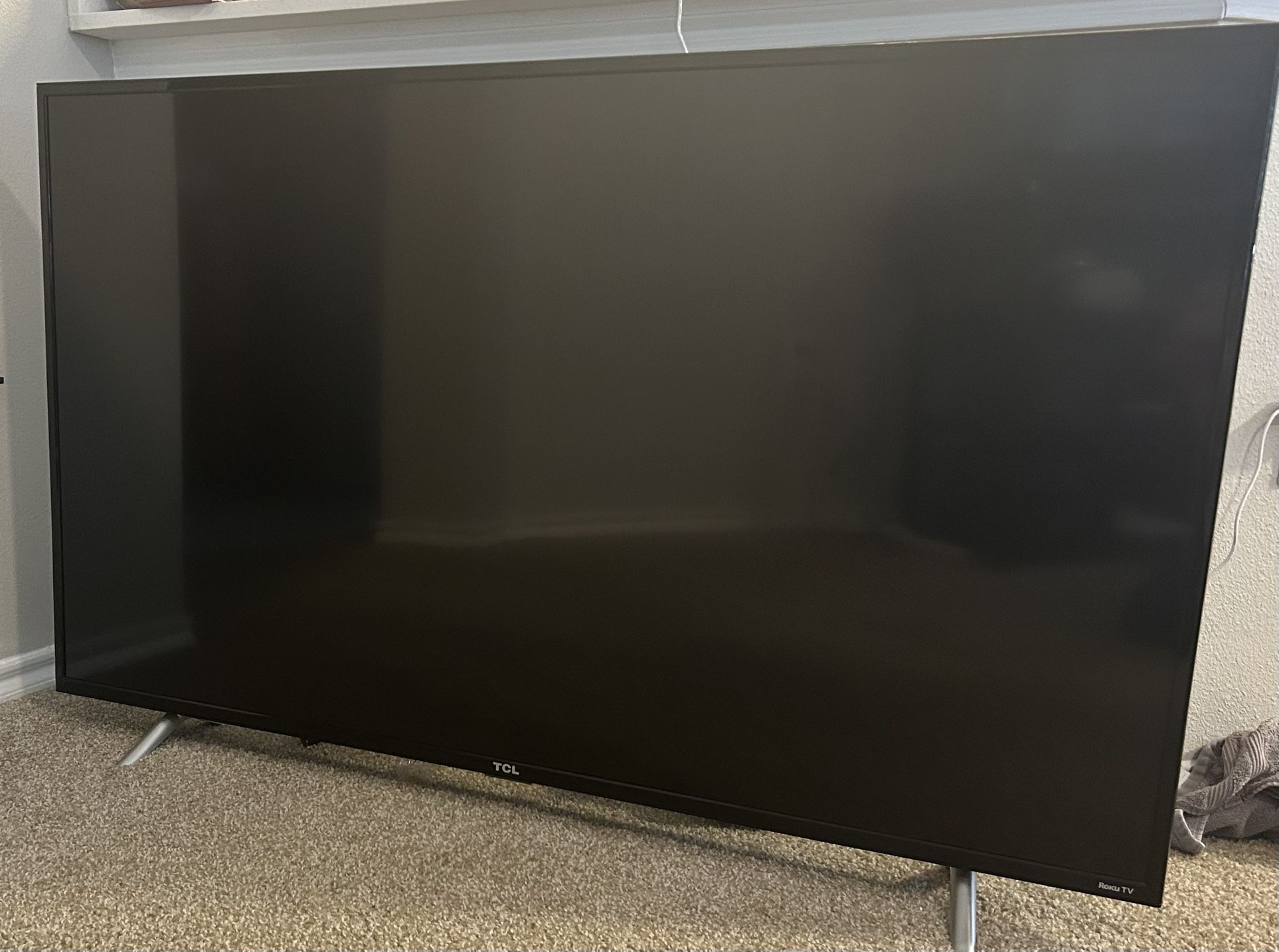 55” Roku TCL Flatscreen Smart Tv For Parts Or Repair 