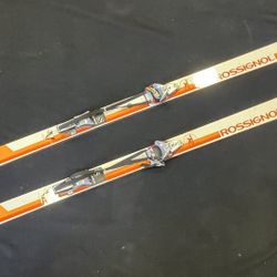 Vintage Rossignol Skis w/ Salomon Bindings – Like New 