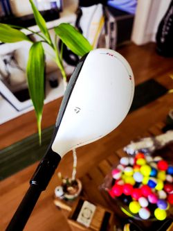 Taylormade⛳️Rescue 5 Hybrid🔥23.5 Degree's With Graphite Senior Flex Shaft...🌟