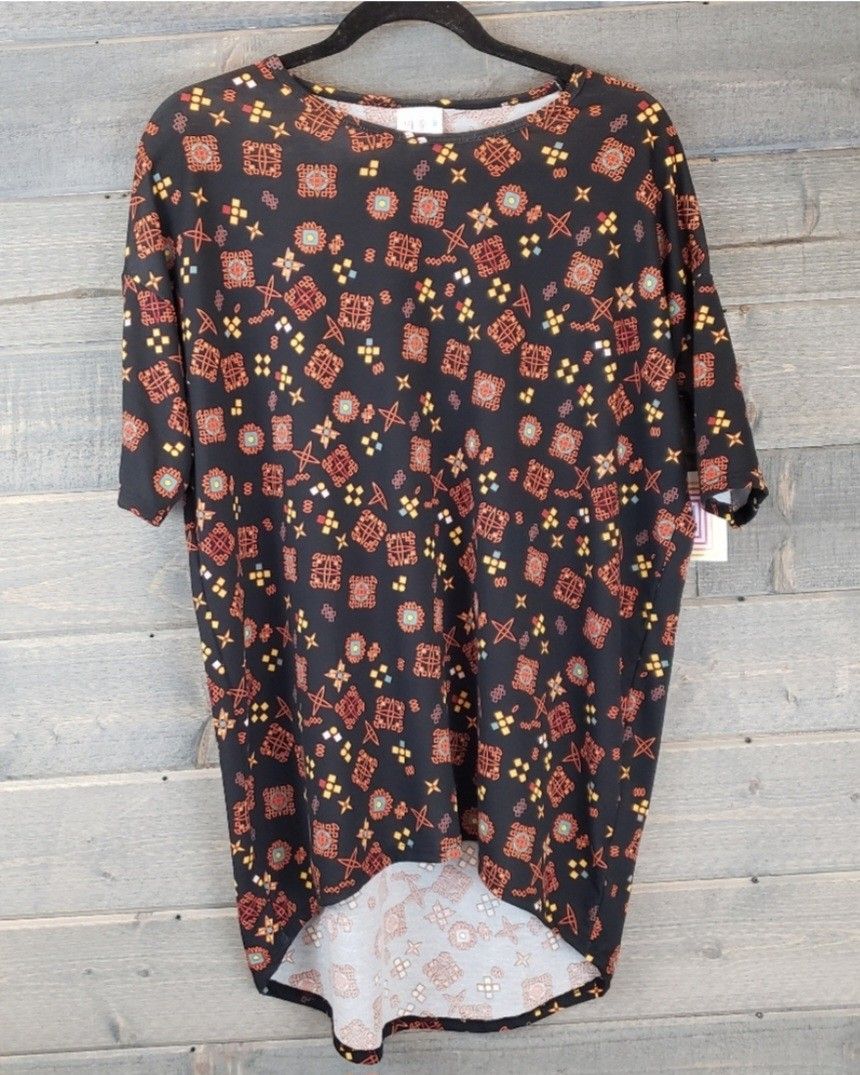 NWT LulaRoe XXS Irma Tunic