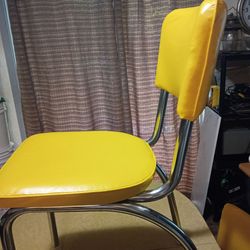 Vintage yellow and Chrome for Micah table with four chairs