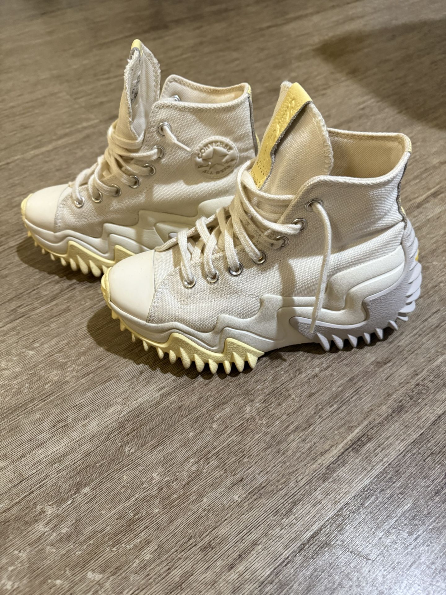 Converse Run Star Yellow