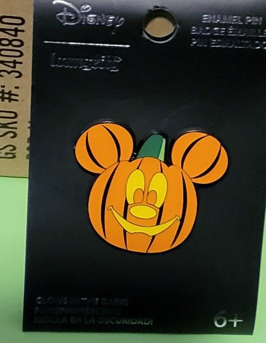 Disney Mickey Mouse Pumpkin GITD Enamel Metal Pin 