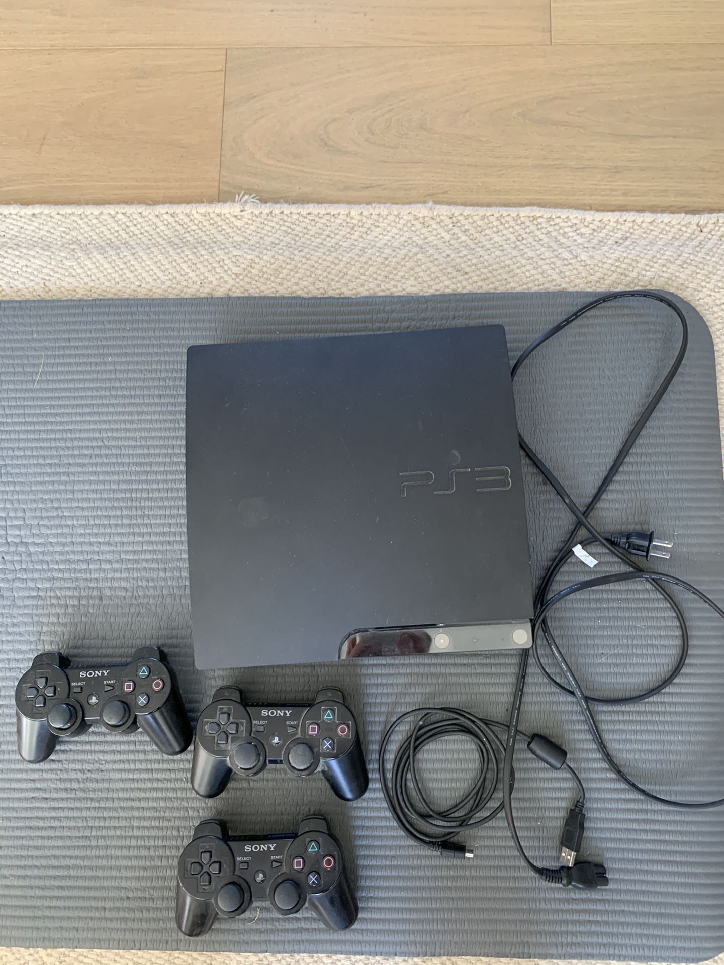 PS3 w/ 3 controllers