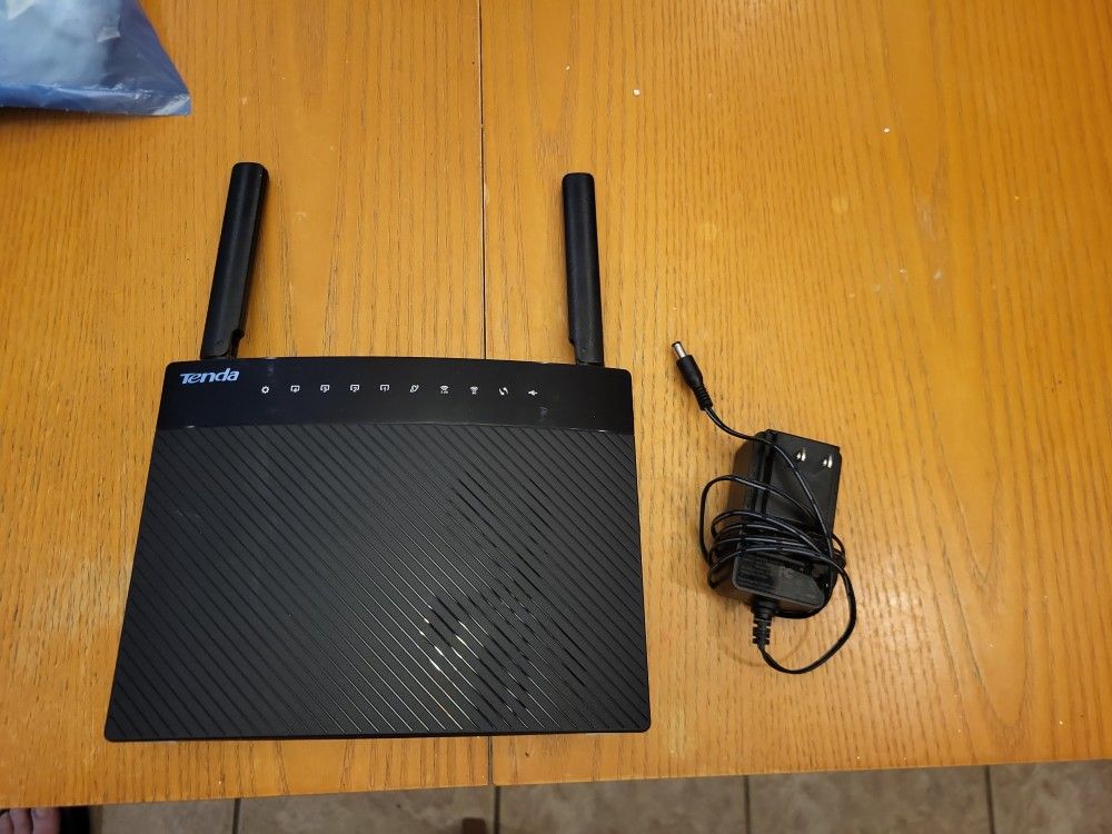Tenda AC1200 Smart Dual-band Gigabit Wifi Router AC9