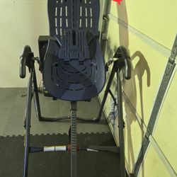 Teeter Inversion Table