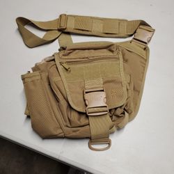 UTG Tactical Messenger Bag