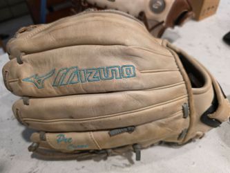 RHT glove
