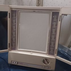 Clairol Beauty Station