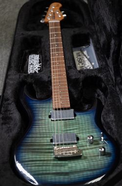 Musicman Luke 4 HH Guitar