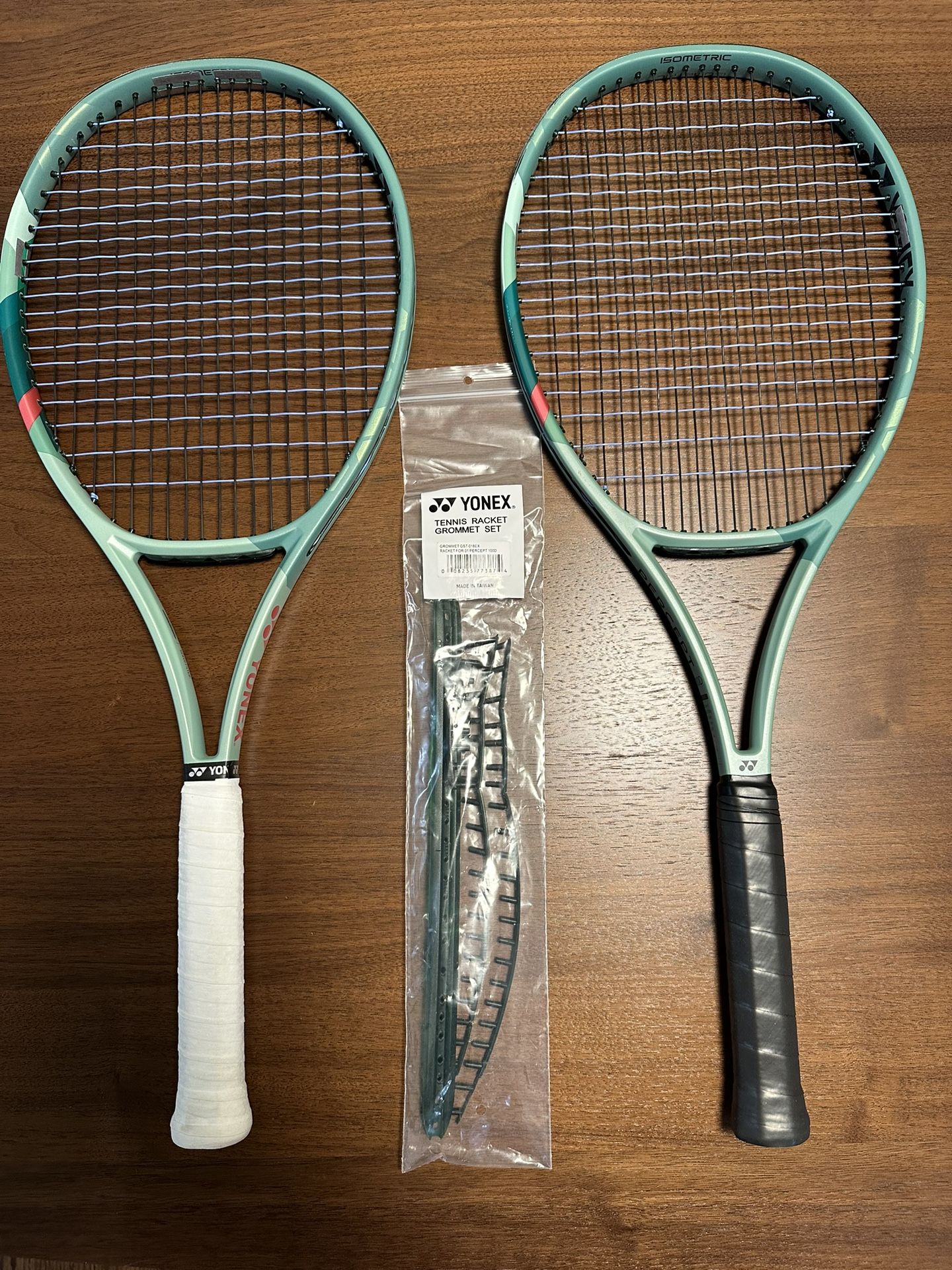 Pair Of Yonex Percept 100D Size 2 Or 4 1/4 Grip