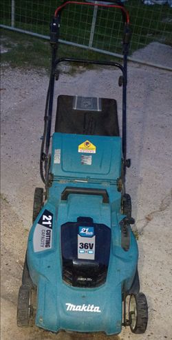 Used Makita  lawnmower (no batteries)