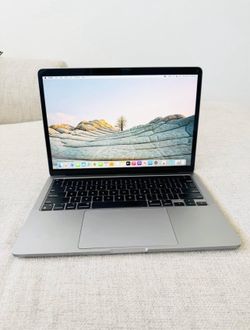 MacBook Air 13 inch 2020 8Gb Ram 256Gb Storage